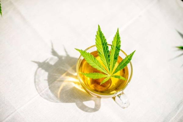 Hennep & Kurkuma - Hennep & Kurkuma thee 50 gram - Dutch Harvest losse thee